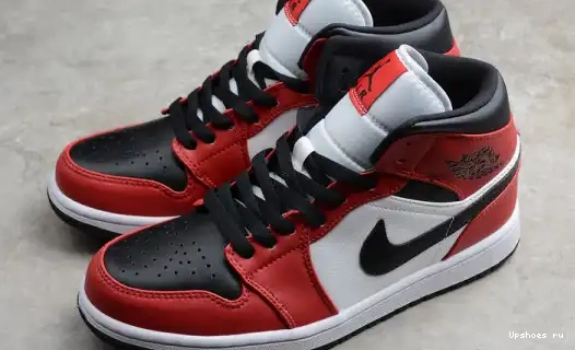 Air 554724-069 1 Toe Chicago Jordan Mid 554724-069 0419